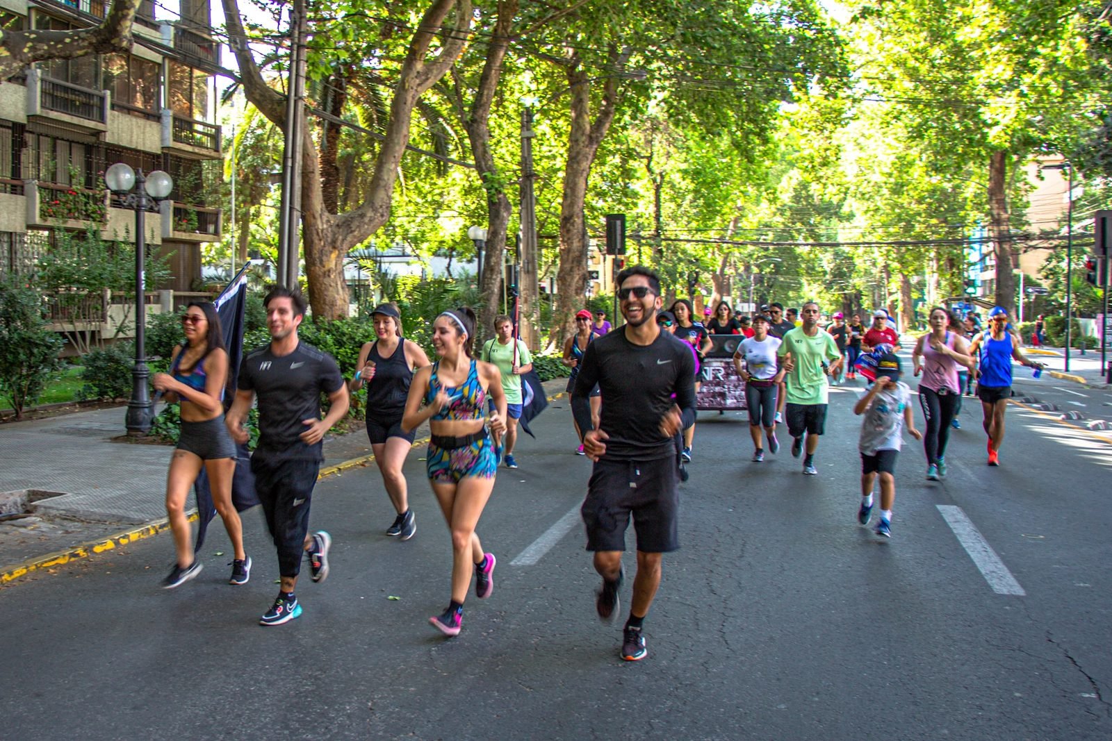 La crew de Ni Tan Runners en sesión.